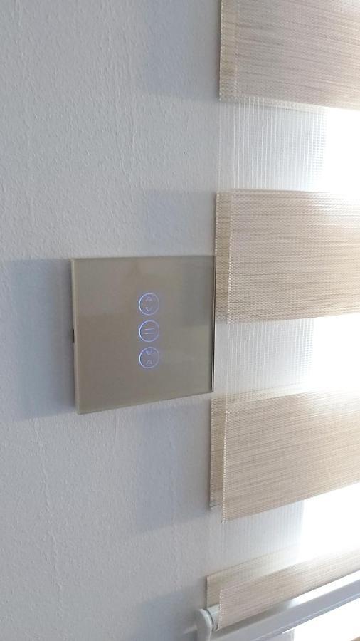 City Center Minimalist Apartment Oradea Eksteriør billede